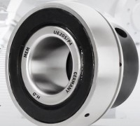 UE205